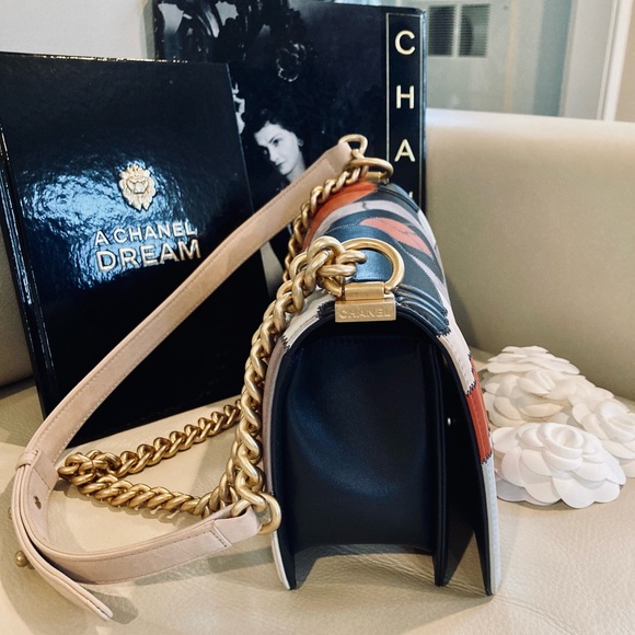 Chanel Medium Camellia Boy Bag (Complete Set) - Picture 5 of 12